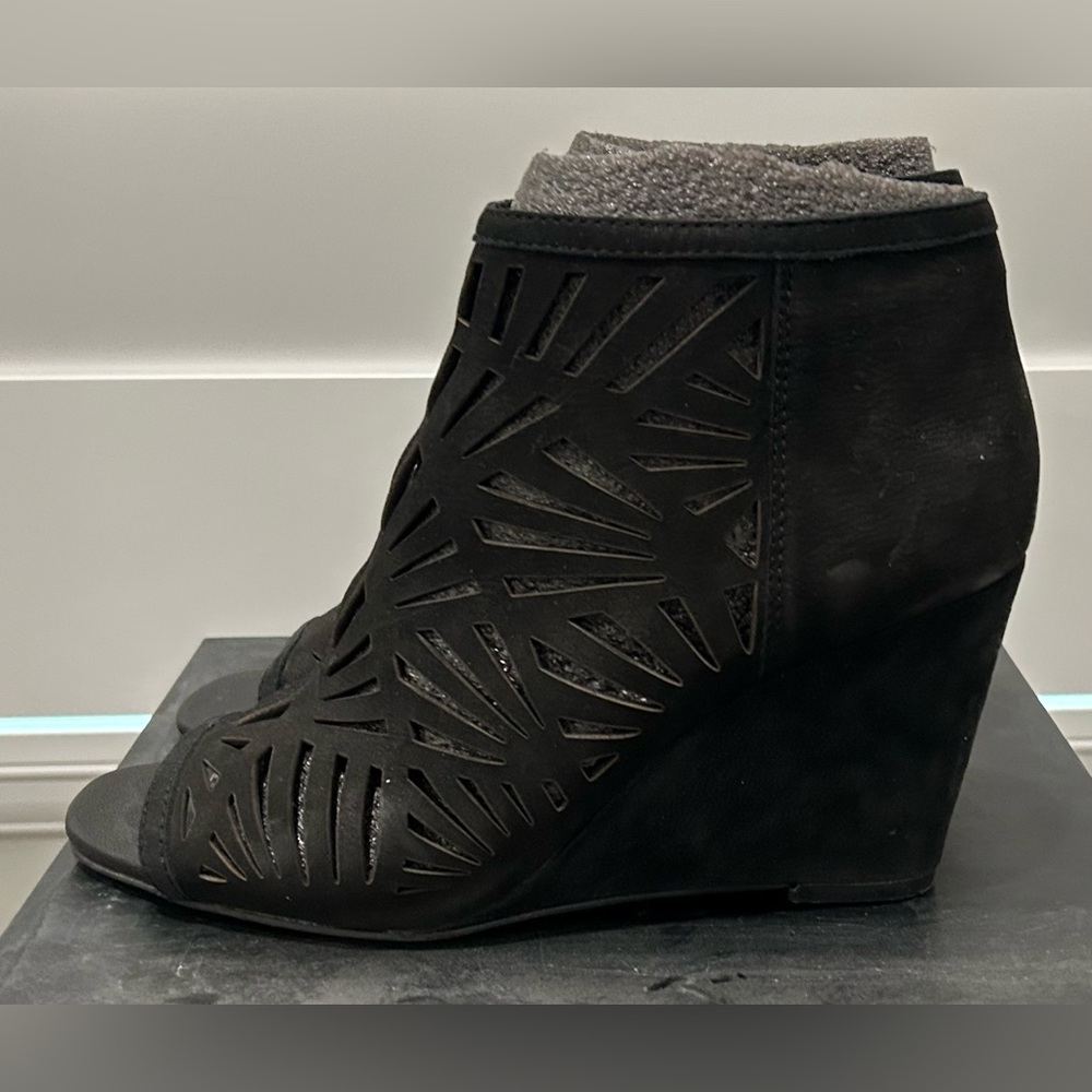Bcbgeneration Laser Cut Booties - image 3